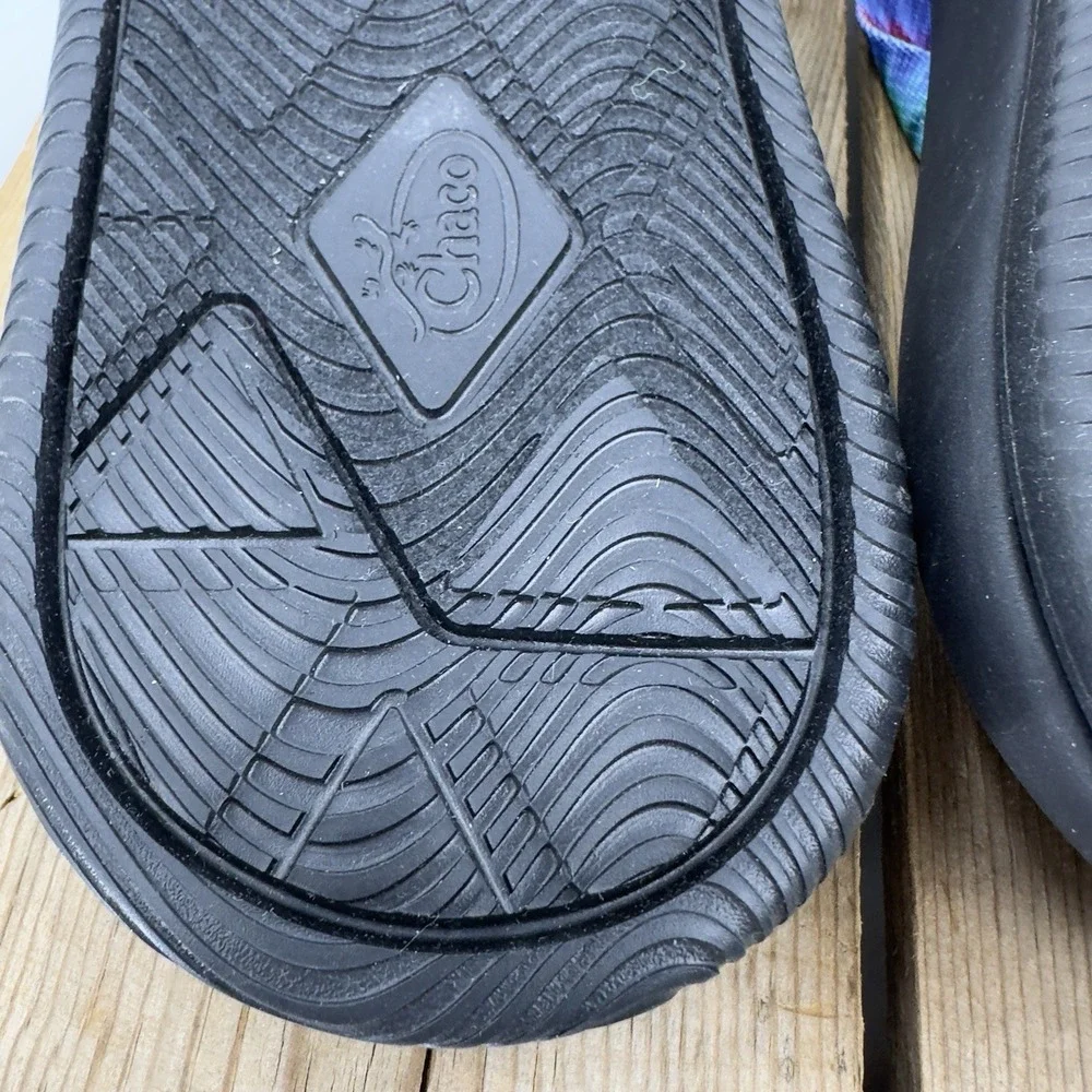 NEW Chaco Mens size 13 46 Sandals Rainbow Pride Flip Flops Chillos‎ LGBQT+ Tags